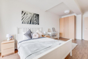 Central Cool Apt with terrace - Leg11 Prague